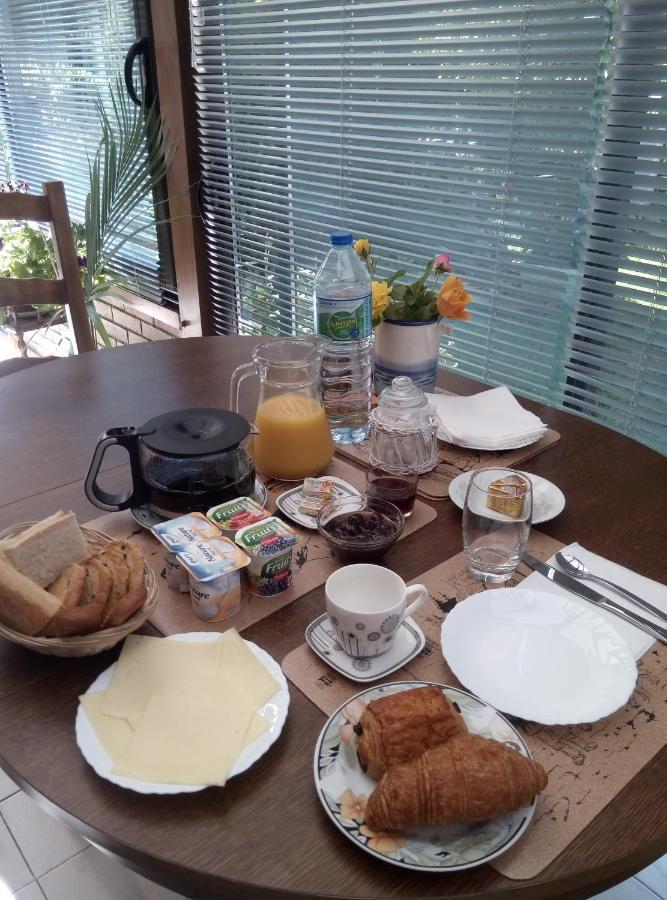 Bed and Breakfast chez Myla Bourges Exterior foto