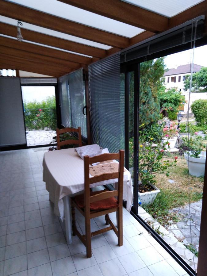 Bed and Breakfast chez Myla Bourges Exterior foto